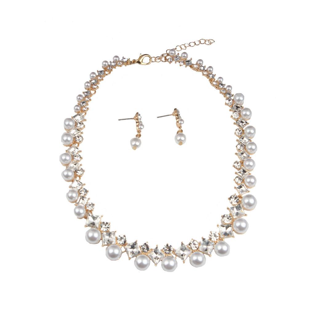 European and American Versatile Pearl Diamond Clavicle Short Necklace Earrings Set Dress Bridal Women's Accessories