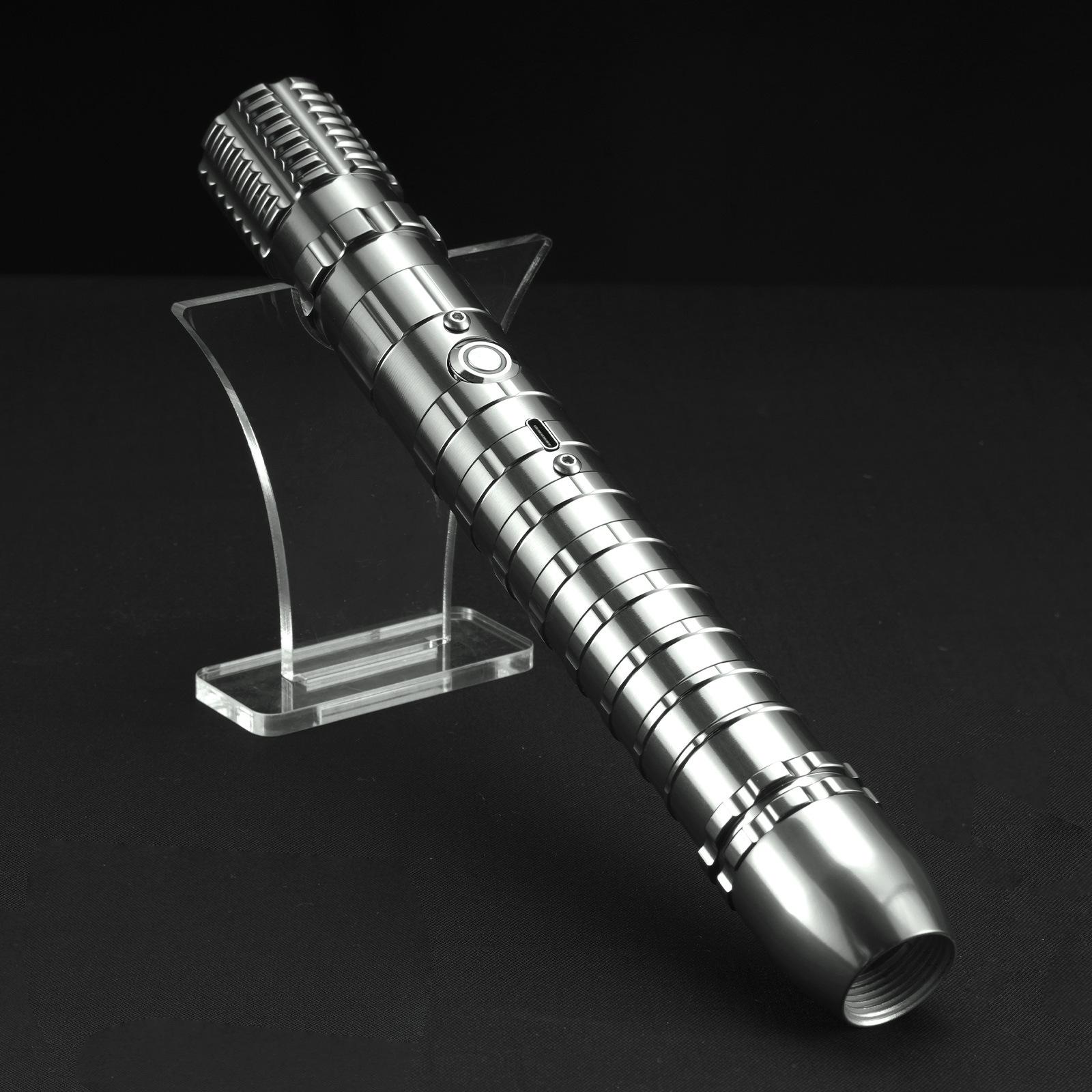 

Новый металлический световой меч для мужчин и мальчиков - Детская светящаяся игрушка «все в одном» в подарок 3-axis RGB with 6 sounds, 15 colors серый