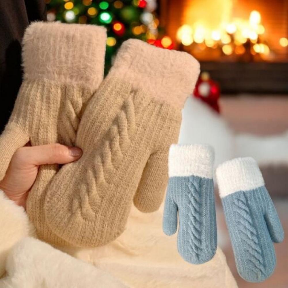 Open Run Mittens Cable Knit Warm Two Tone Fur Lining