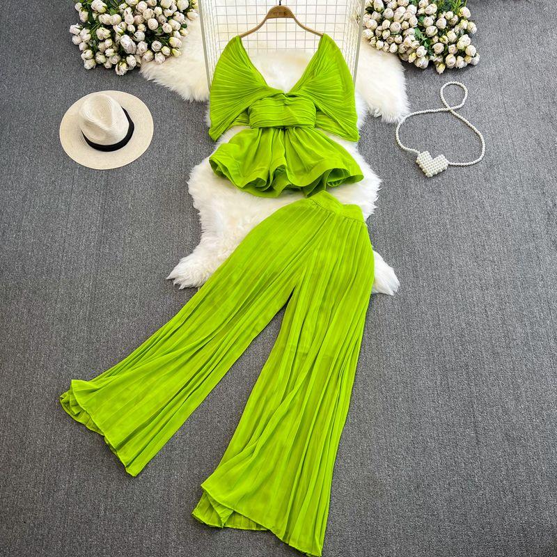 Sanzhai Ruched Batwing Sleeve Lotus Leaf Swing Fashion Suit
