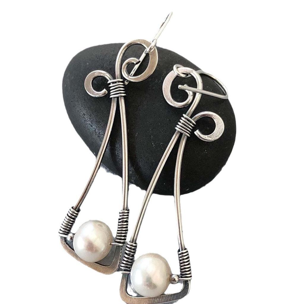 Bohemian Style Long Silver Earrings with Pearls - Creative Retro Design, Perfect Christmas Gift.