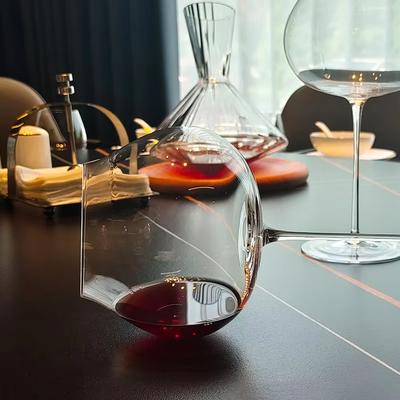 Bicchiere da vino rosso grande nordico da 720 ml Ultra-sottile e di alta gamma Con un'eccellente sensazione Bicchiere Borgogna Cristallo Bicchiere alto Banchetto Vino