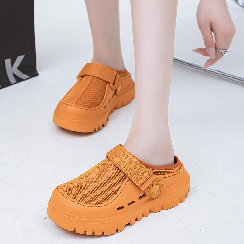 GG * Thick-soled Heightening Hole Shoes Women's 2025 Summer New Outer Wear Beach Shoes Women's Shoes Breathable and Lightweight Velcro