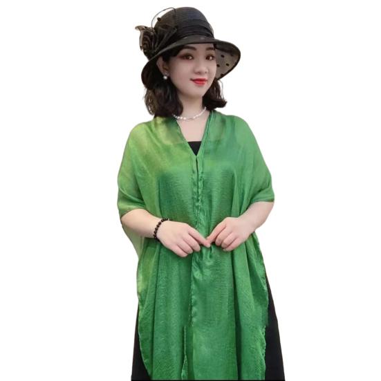 Summer Shawl V-Neck Buttons Placket Lightweight Sun Protection Versatile Beach Shawl Solid Color Vacation Sunscreen Shawl