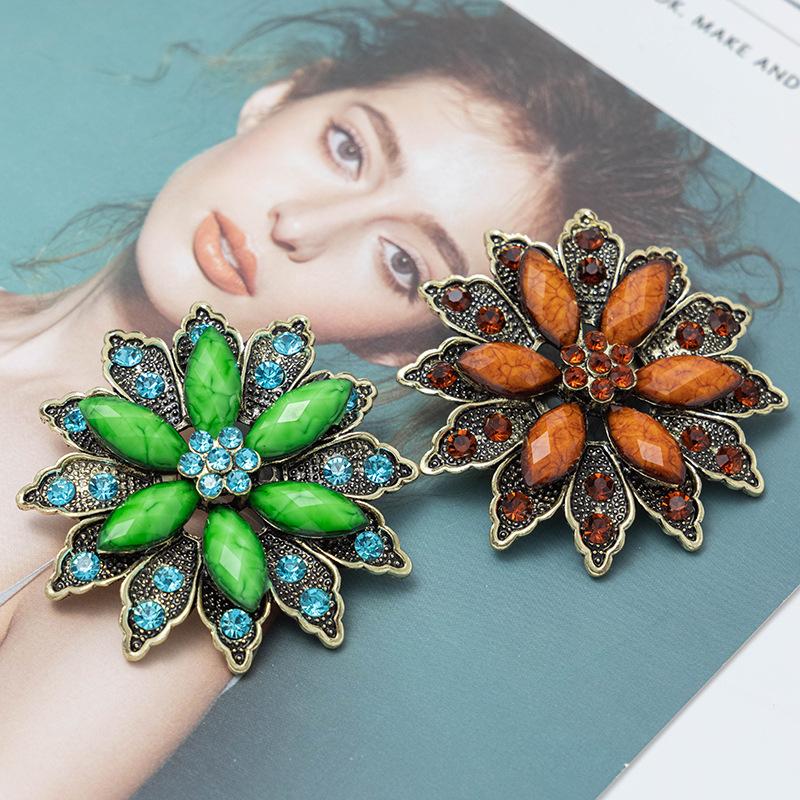 Bouquet Brooch Jewelry for Women Wedding Vintage Resin Flower Bride Pins Rhinestone Crystal Banquet