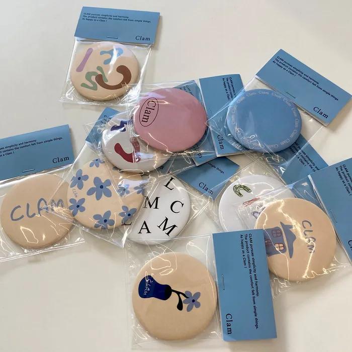 Clam Hand Mirror _ Logo Pink