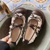 2025 neue schwarze Schleife flacher Mund Damenschuhe Sommer mit Rock Mary Jane kleine Lederschuhe Plateau vielseitige einzelne Schuhe