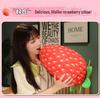 Cuscino a Forma di Fragola Peluche da Abbracciare: Carina Bambola Frutta per Letto e Divano, Regalo di Compleanno