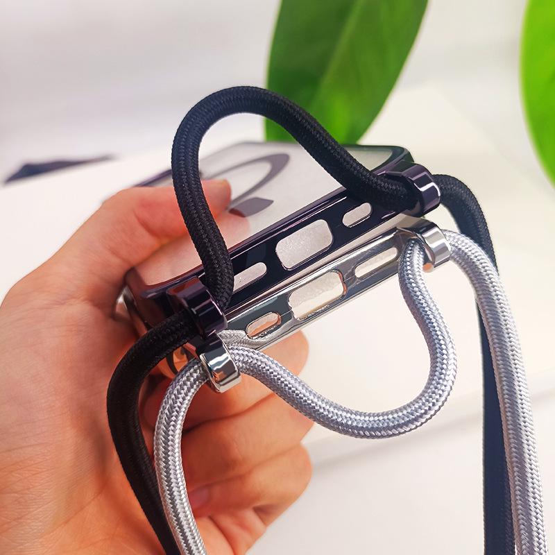 Magnetyczne i galwanizowane etui na iPhone 15 Pro Max ze smyczą