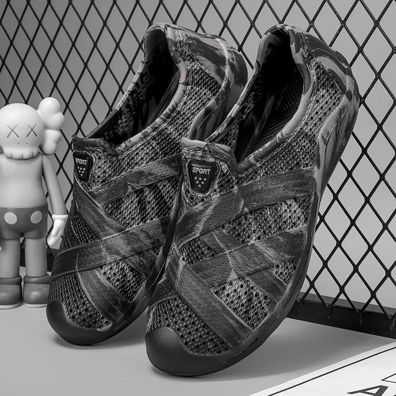 

Модные мужские сандалии, обувь для мужчин, износостойкие, вентилируемые, сандалии на плоской подошве для использования в помещении и на открытом воздухе, мягкие и удобные, нескользящие 45 чёрный