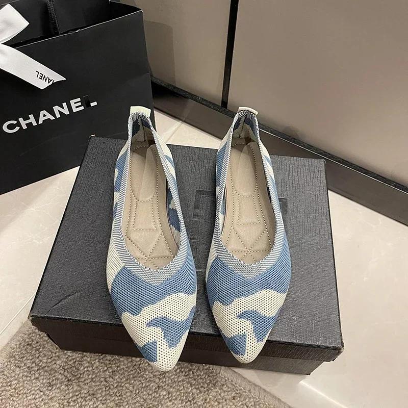 2024 Summer New Soft Bottom Shallow Mouth Pointed Breathable Flat Bottom Solid Color Hollow Out Korean Single Shoes for Women
