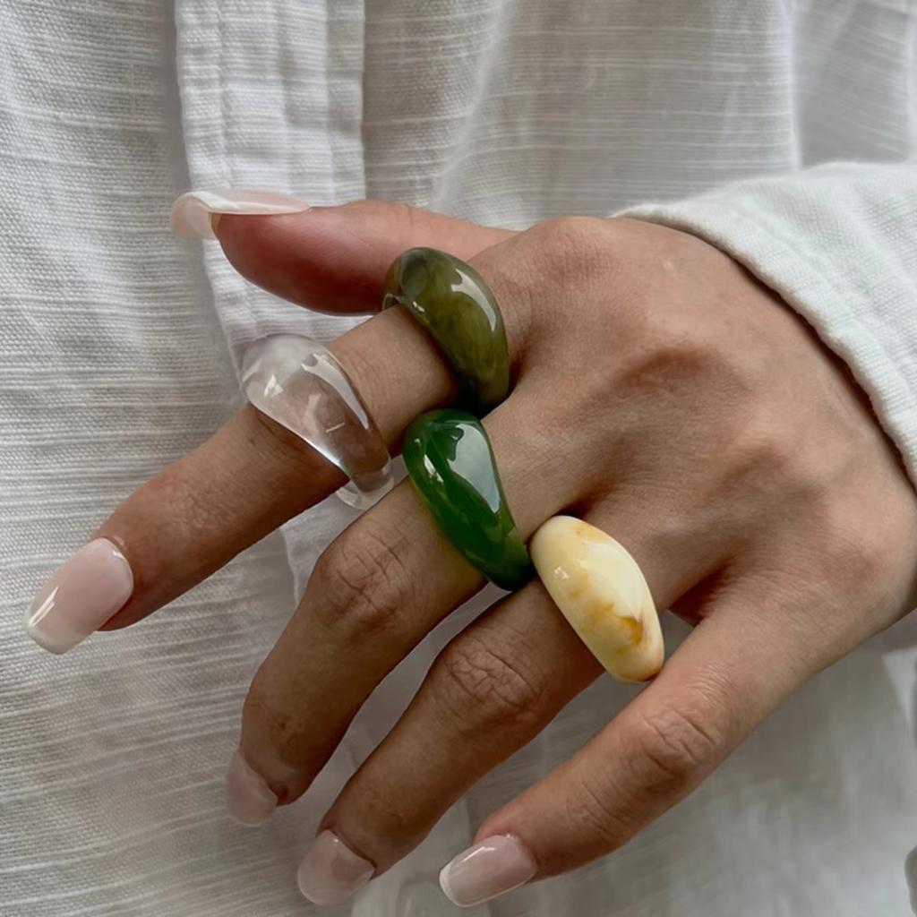SHIXIN 4 Styles Bohemian Smooth Surface Acrylic Resin Ring for Women Vintage Elegant Irregular Finger Rings New Trendy Jewelry