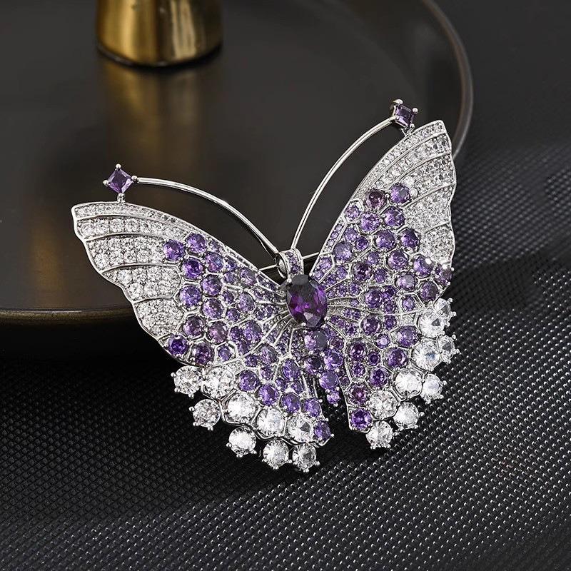 Butterfly Brooch with An Ethereal Charm, High-end Women's Exquisite and Fashionable Brooch Dress, Versatile Design Pin