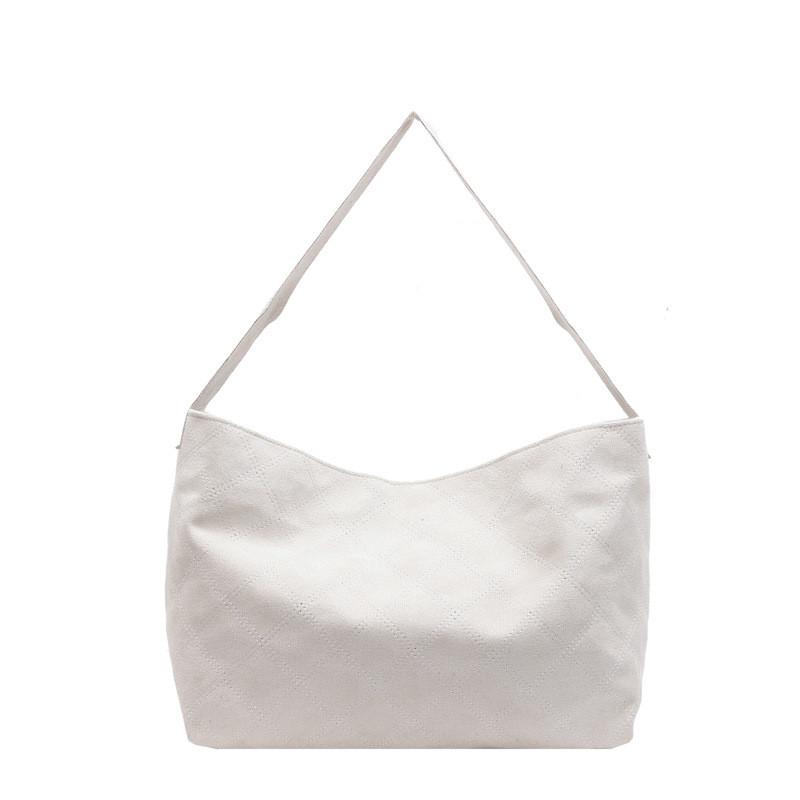 Versatile Stylish Tote Bag For Women Fashionable Design With Roomy Interior Ideal For Daily Outings