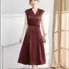 2027 Elegant Sleeveless V-Neck Mid-Length Summer Dress