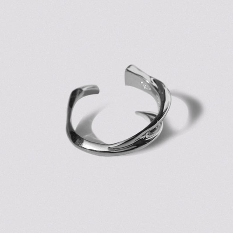 Hustad 245 Flower Leaf Open Ring_ 925 Silver Flower Open Ring