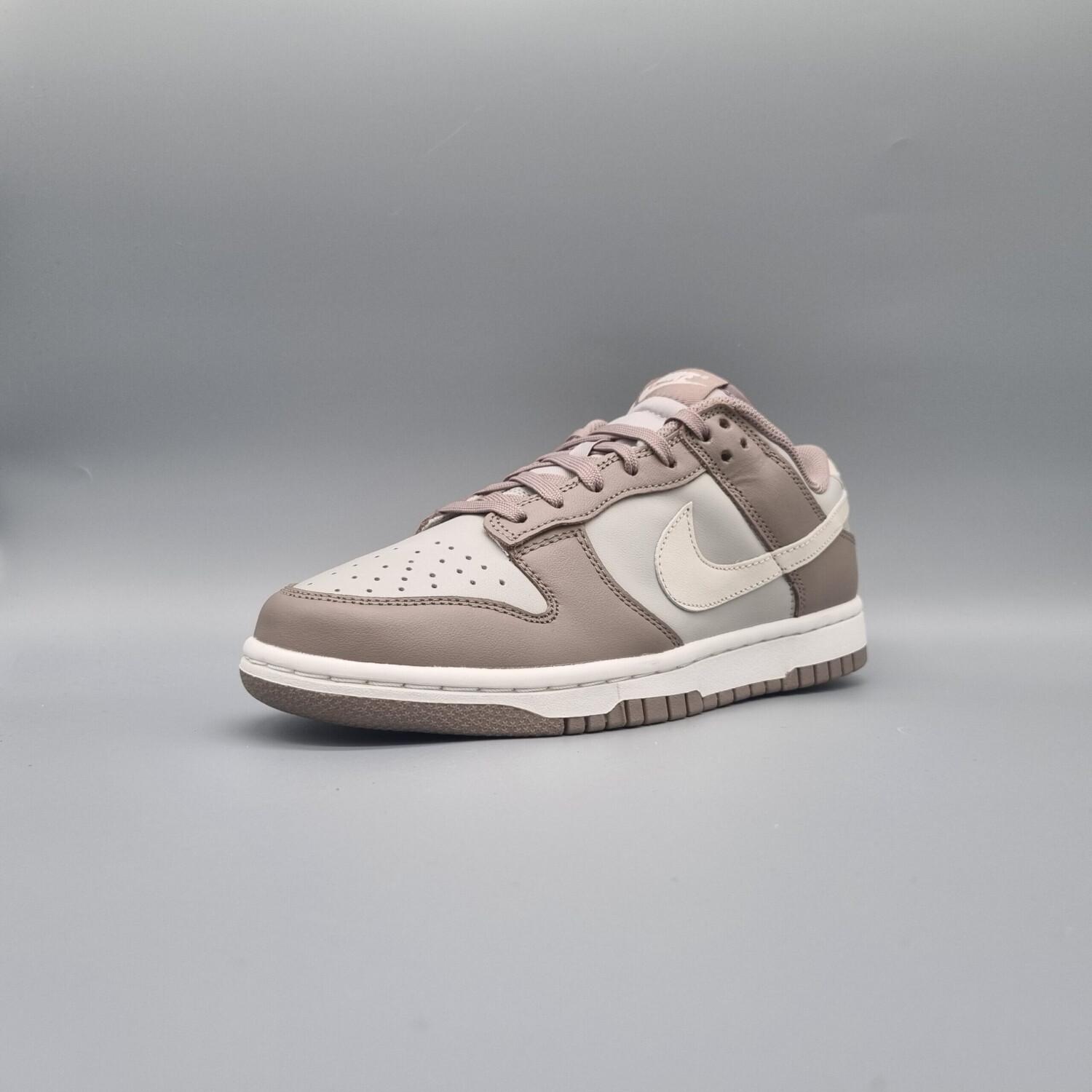 

Женские кроссовки Nike Dunk Low (DD1503) Rose Whisper 44