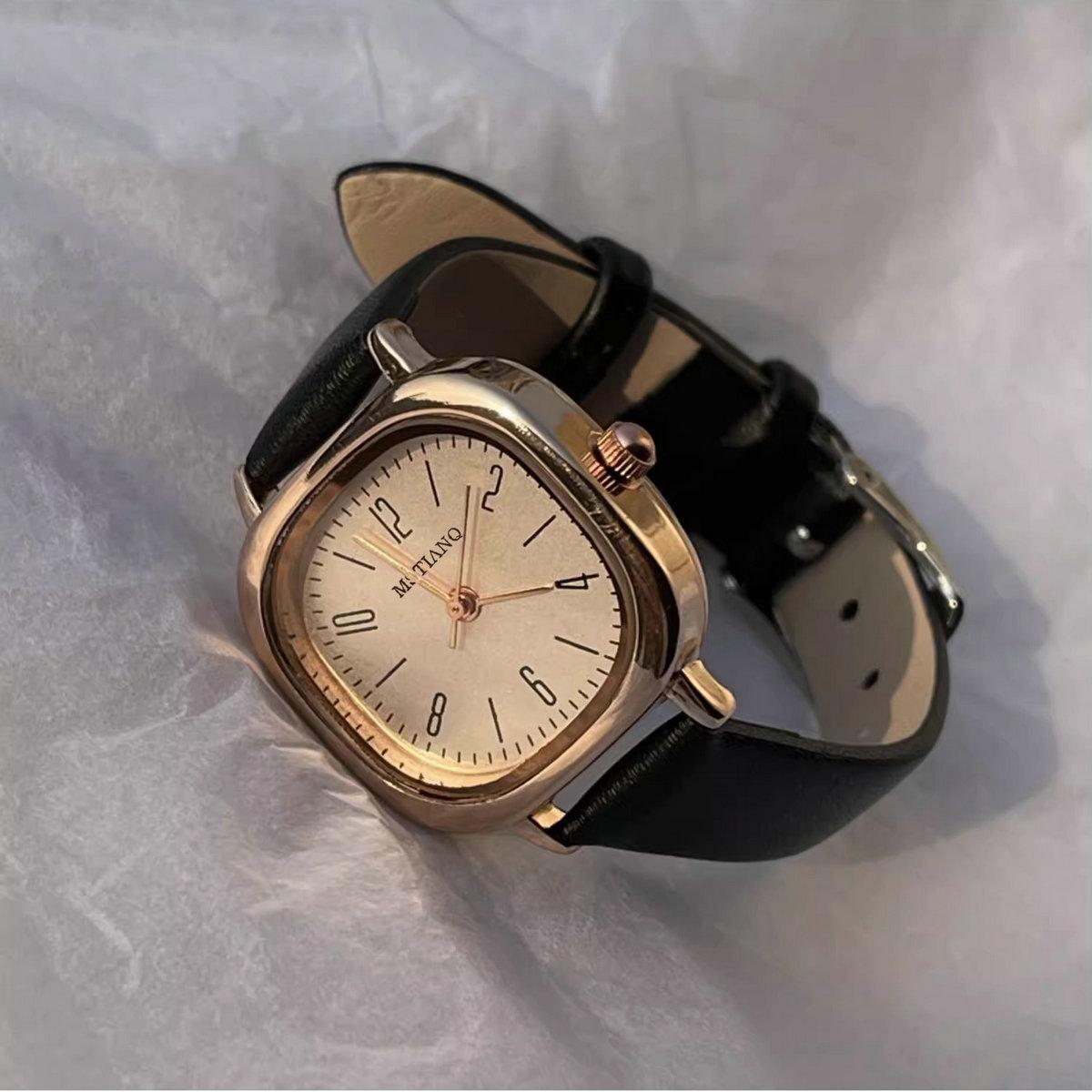 

Square Watch, Civil Service Exam Watch, Women S Model, Middle School Student, College Style, Niche, High-End Sense, Light Luxury