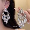 Retro Silver Needle Diamond-encrusted Oval Pearl Fringed Earrings Light Luxury High-end Stud Earrings Fashionable and Exquisite Earrings