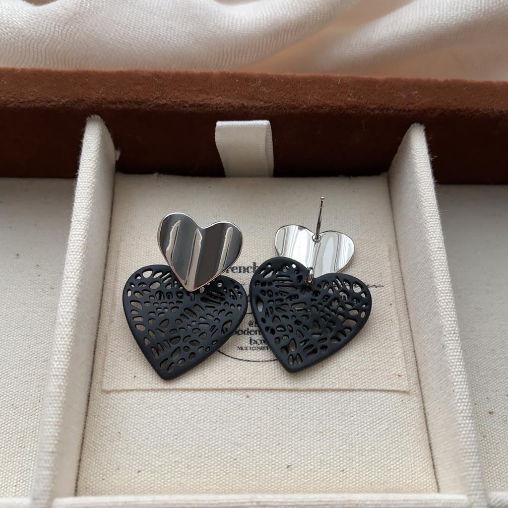 Metal Geometric Love Hollow Black Pattern Earrings Earrings Light Luxury Fashion Minimalist Retro Niche Personality Unique Earrings