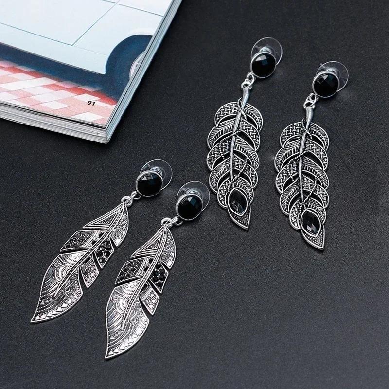Women Summer Fashion New Arrival Elegant Bohemian Vintage Jewelry Feather Earring Summer Black Leaf Earring Pendant Accessories