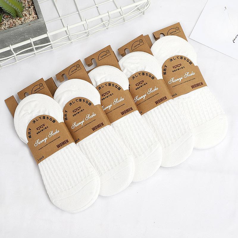 Women Spring and Summer New Simple Hollow Mesh Breathable Invisible Air Conditioning Socks