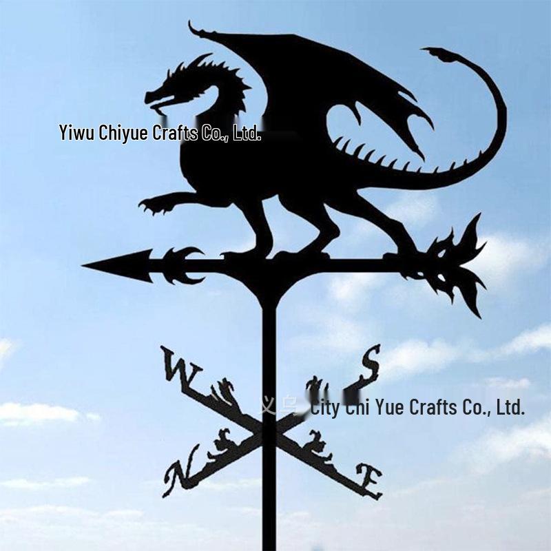 Weather Vane Ornament: Outdoor Wrought Iron Spray-Painted Roof Decoration Metal Craft