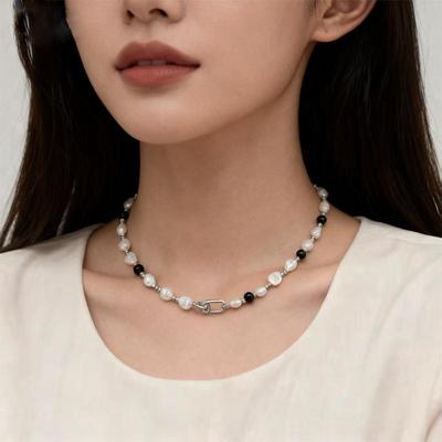 High-End Freshwater Pearl & Black Agate Necklace - Autumn/Winter Niche Fashion Clavicle Pendant for Women
