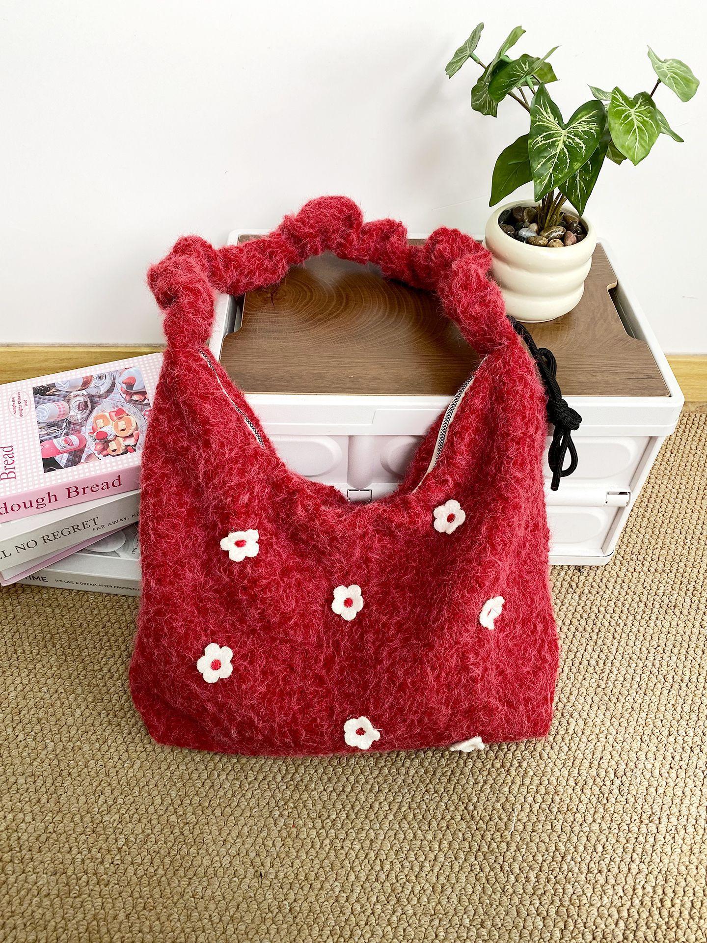 

Fashion Three-dimensional Flower Plush Women s Shoulder Bags Drawstring Ladies Crossbody Bag Large Capacity Female Tote Bag красный