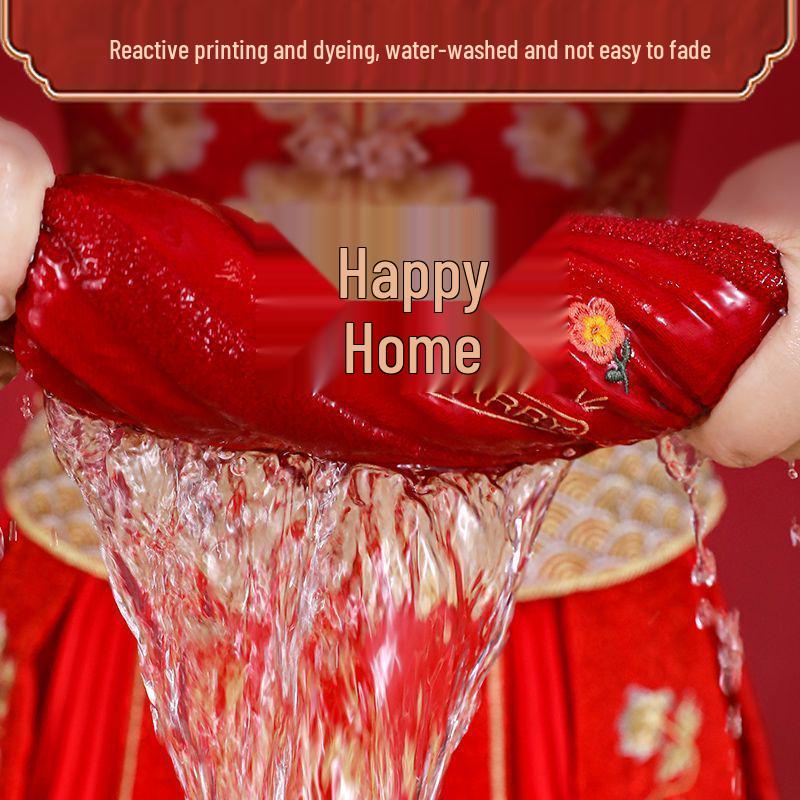 Red Wedding Towels Set: Bride's Favor Gift Box