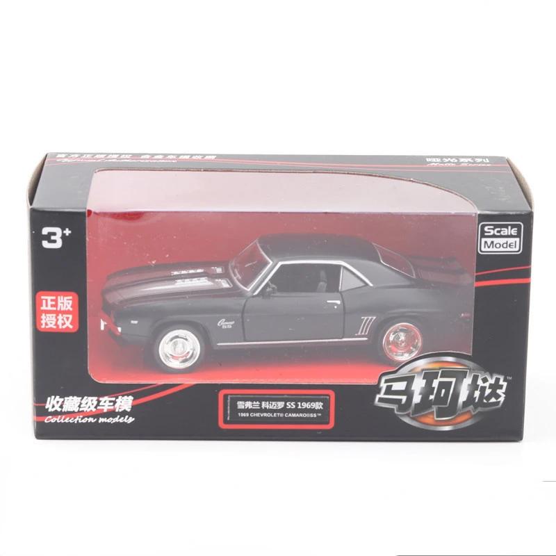MaKeda1:36 Chevrolet USA 1969 Camaro SS Vintage Matte Black Diecast Metal Car Model Toy For Collection Gift Kids 