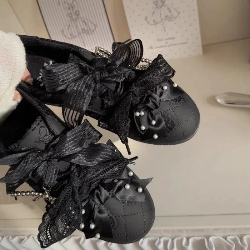 Retro Spitze Dicke Sohle Perle Schmetterlingsknoten Lässige Sportschuhe Damen Rindslederversion Dequn Schuhe Gummisohle Board Schuhe
