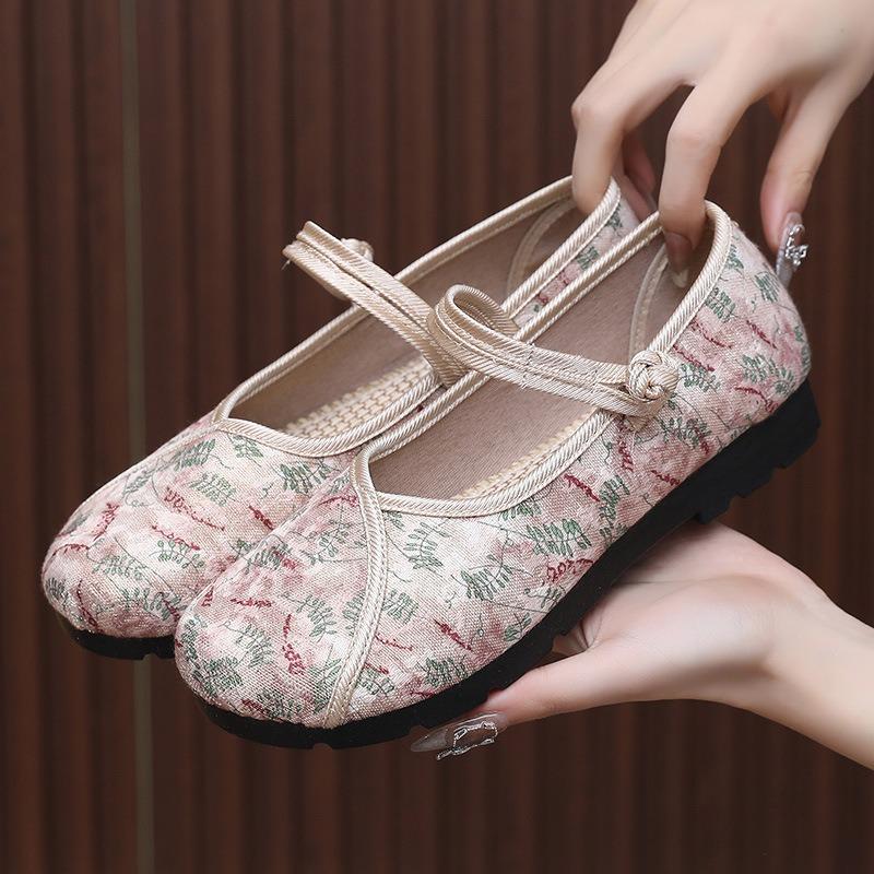 New cloth shoes women's Hanfu shoes soft sole buckle Chinese style flat bottom comfortable non-slip mother shoes