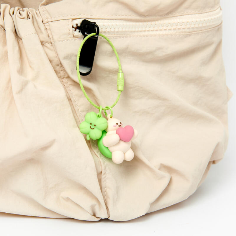 

Clover Gold Keychain Set (16013254)