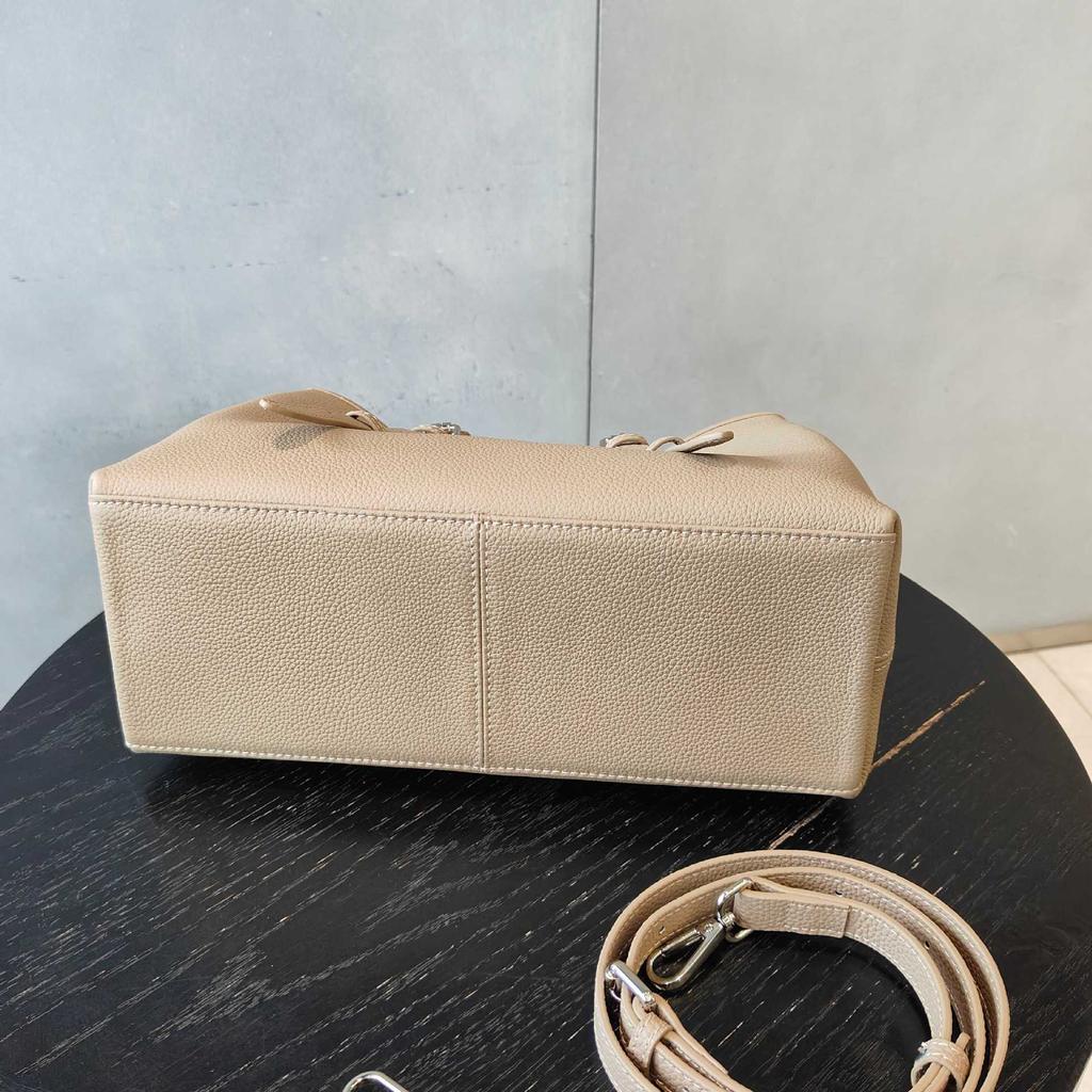 Leather Women's Bags Women's 2025 New Messenger High-end Commuting First-layer Cowhide Tote Bag Women's Handbag