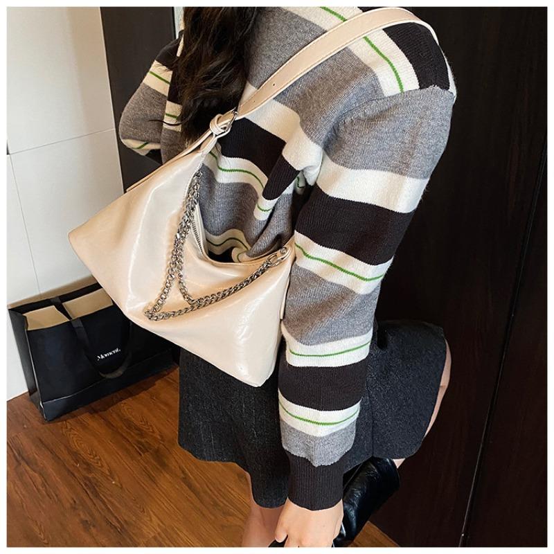 Women's summer new shoulder bag large capacity dumpling bag commuter fashion messenger bag dumpling bag