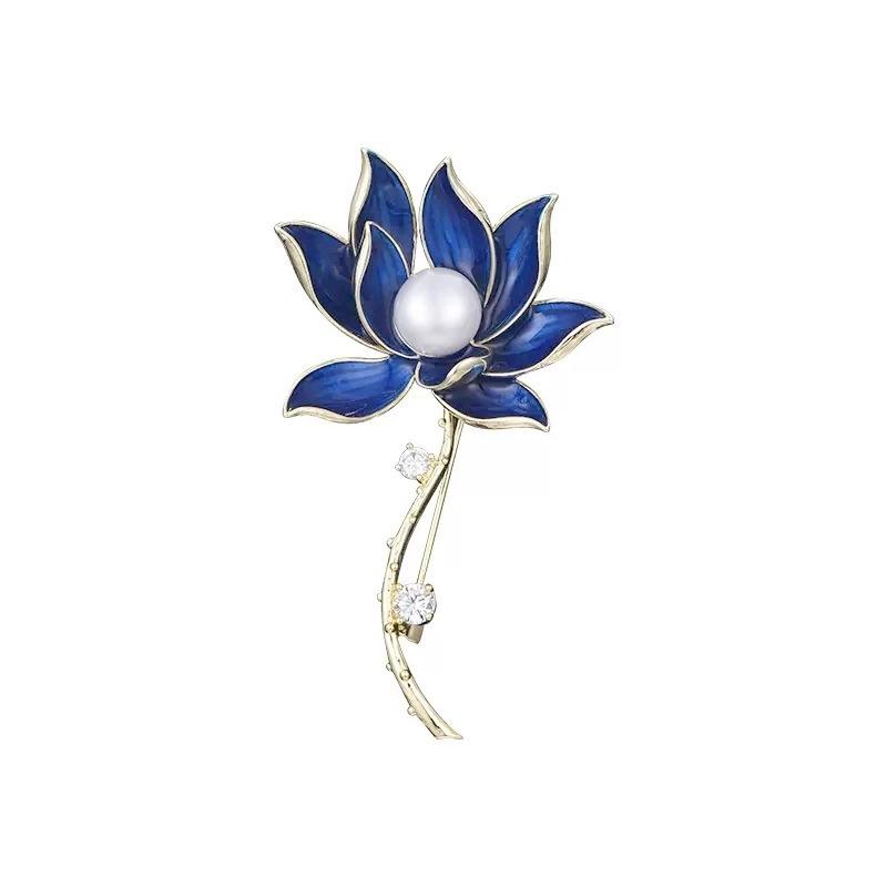 Women's Elegant Lotus Flower Brooch Floral Lovers Chest Flower Coat Enamel Pins Fashion Dressing Wedding Jewelry Gift