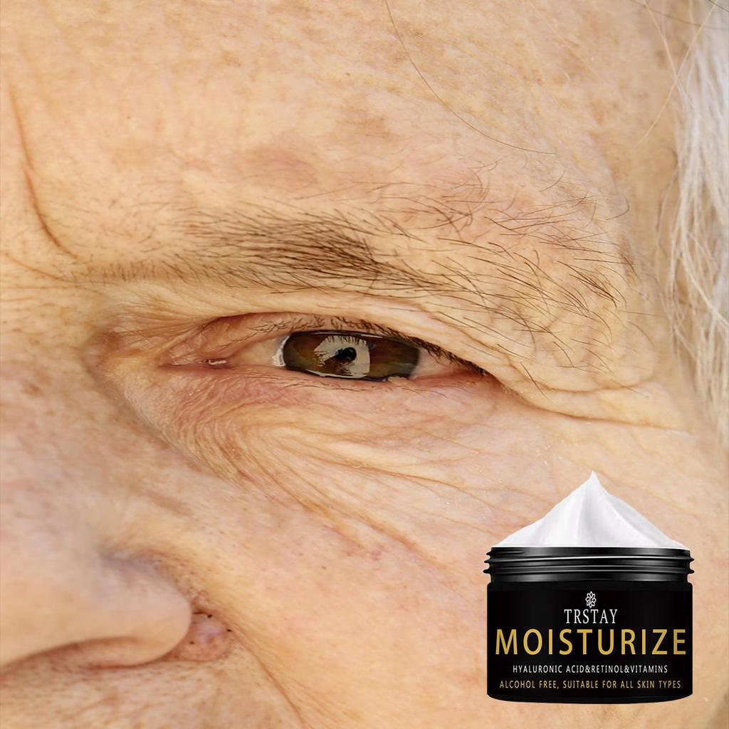 Výkonný oční krém s účinky proti stárnutí a hydratací pro hladší pleť