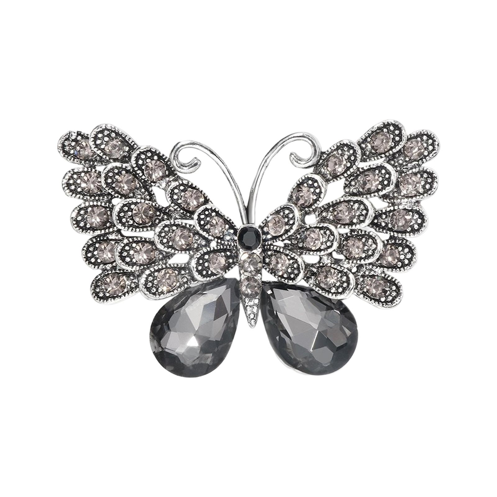

Shimmering Rhinestones Butterfly Pin Fashionable Animal Badge Clothes Accessory Casual Wear Decoration For Ladies серый