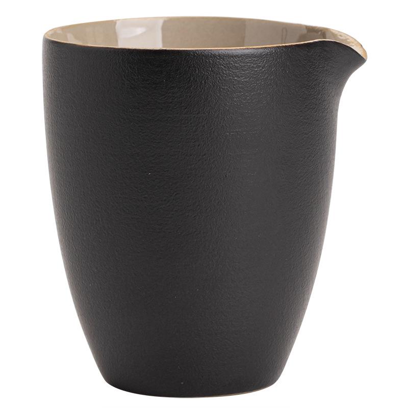 Elegant Black Ceramic Gong Dao Bei Tea Dispenser with Eagle Beak Design for Gongfu Tea Sets