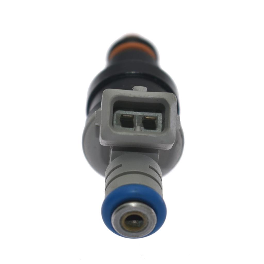 4 db Üzemanyag befecskendező E67E-B4B