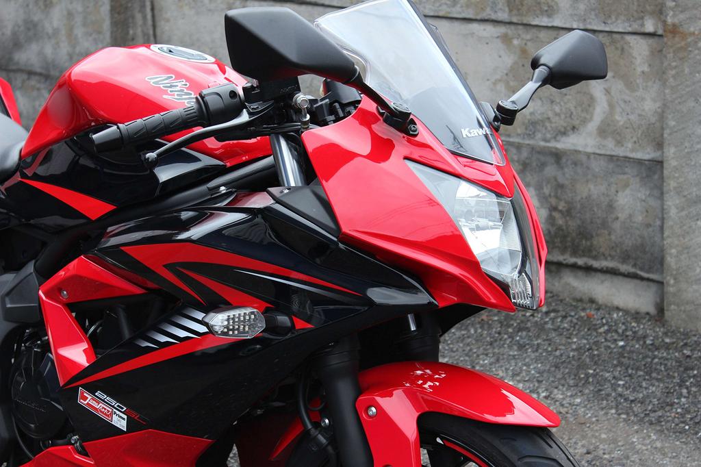 POSH FAITH LED-Umrüstsatz für Motorrad für Ninja 250SL Z250 Z250SL Set mit 4 Stück (Ninja 250SL) / ('14-'15) / ('15) - (Produktcode 072009)