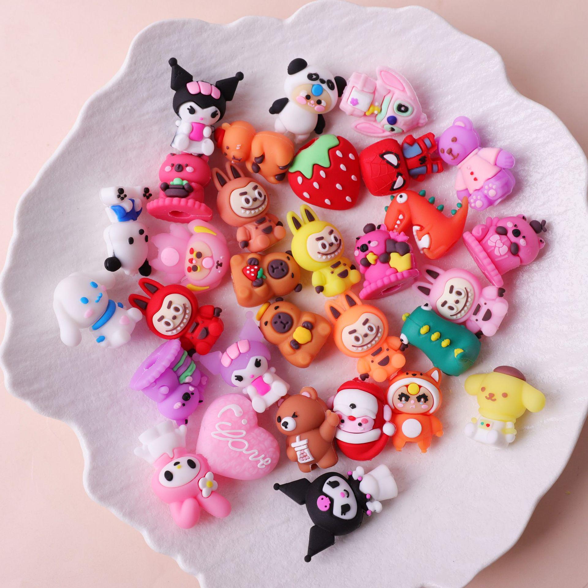 

Cartoon 3D Silicone Pen with Soft Rubber Grip and Cap Extension
