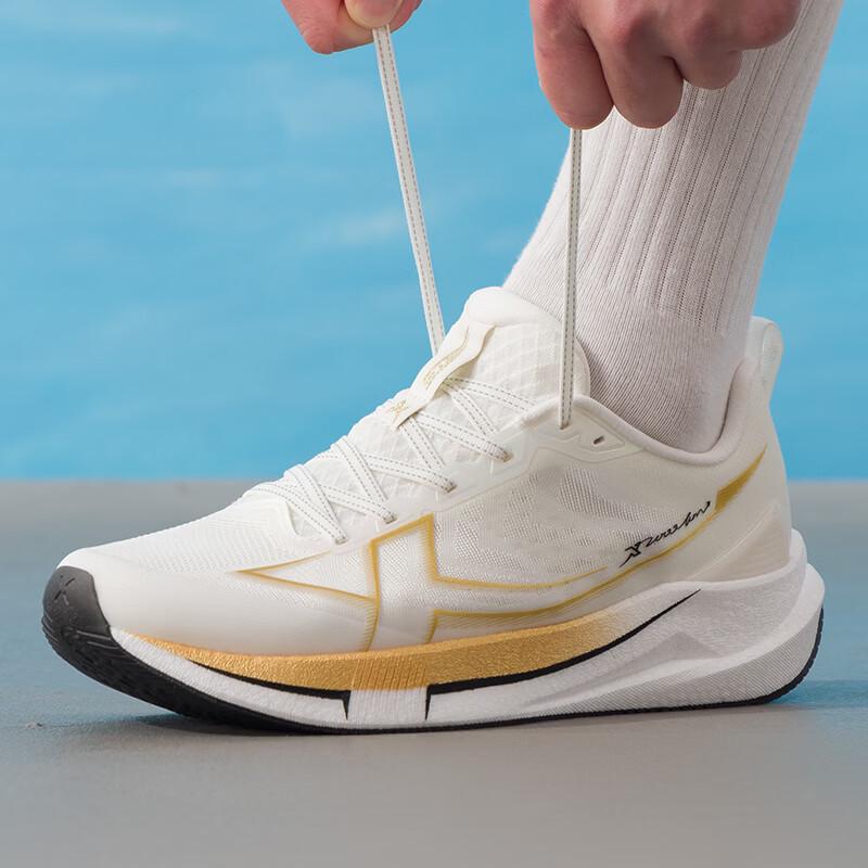 Xtep Saisonale Laufschuhe für Herren
