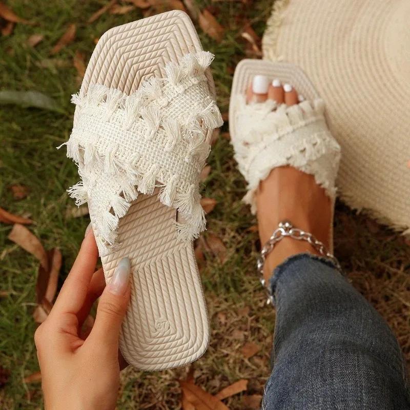 Summer Women Shoes New Bohemian Slippers for Women In Summer Comfortable Beach Sandals with Tassel Open Toe Flat Bottom Sandals
