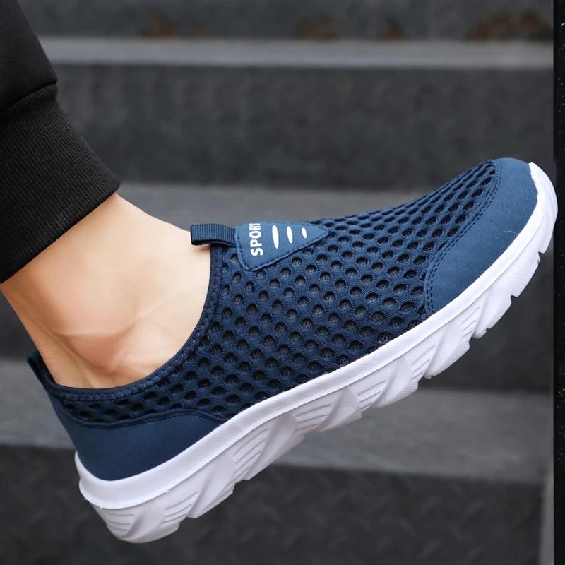 Men Shoes Lightweight Sneakers Mesh Breathable Tennis Shoes High Quality Comfortable Outdoor Lace Up Running Shoes for Men
