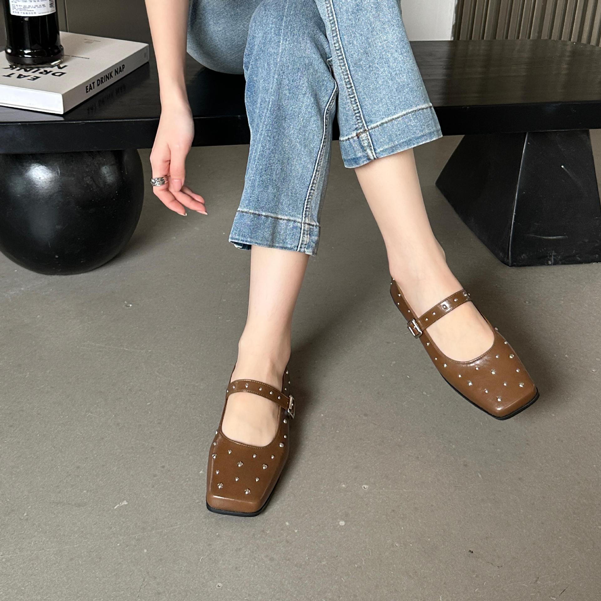 

Туфли со стразами для женщин с круглым носком, женские ремни с пряжкой, плоские каблуки, искусственная кожа, Chassure Femme Shallow 39