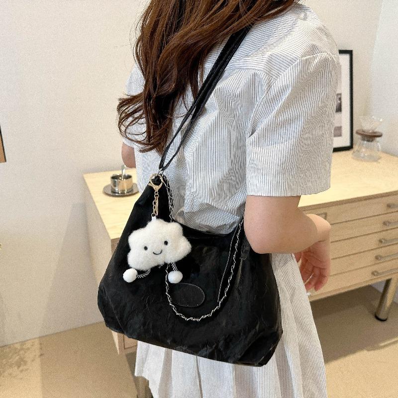 New summer fashion shoulder bag messenger bag simple casual soft surface large capacity commuter bag women's versatile