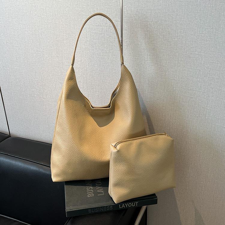 Women's Large Capacity Retro Frosted Shoulder Bag, 2023 Autumn/Winter Collection – Versatile Mother-Child Bucket Style