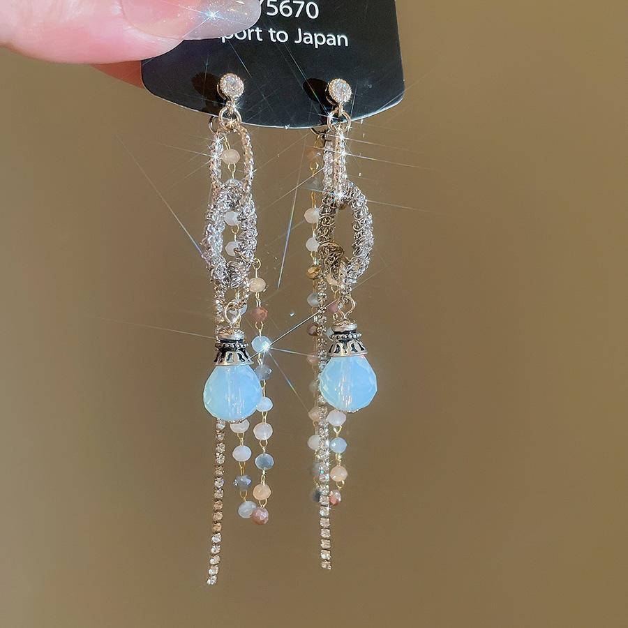 Europäischer und amerikanischer ethnischer Stil, mit Diamanten besetzte Wassertropfen-Quasten-Ohrringe, Steckerohrringe, Damenohrringe, Design-Sinn Nische